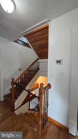 823 WOODLAND AVE, Winchester, VA 22601