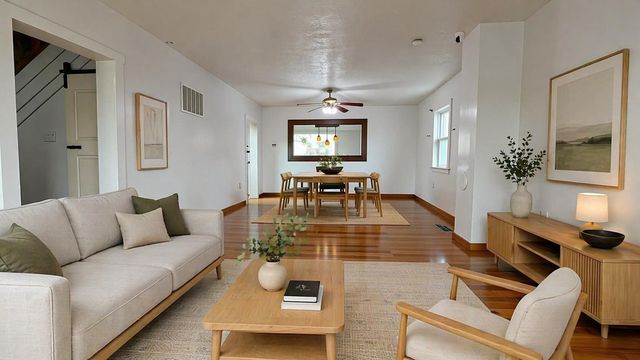 823 WOODLAND AVE, Winchester, VA 22601