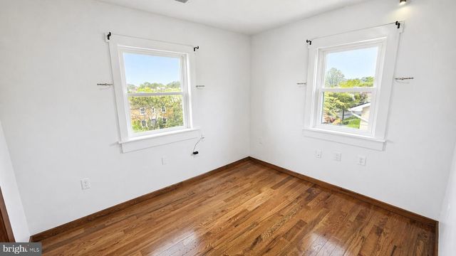 823 WOODLAND AVE, Winchester, VA 22601