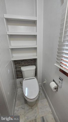 823 WOODLAND AVE, Winchester, VA 22601