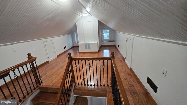 823 WOODLAND AVE, Winchester, VA 22601