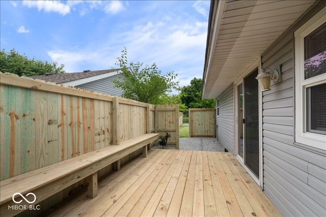 1918 W Balsam Court, Anderson, IN 46011