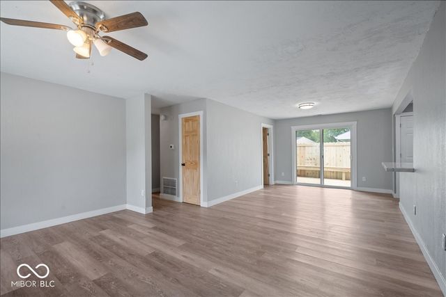 1918 W Balsam Court, Anderson, IN 46011