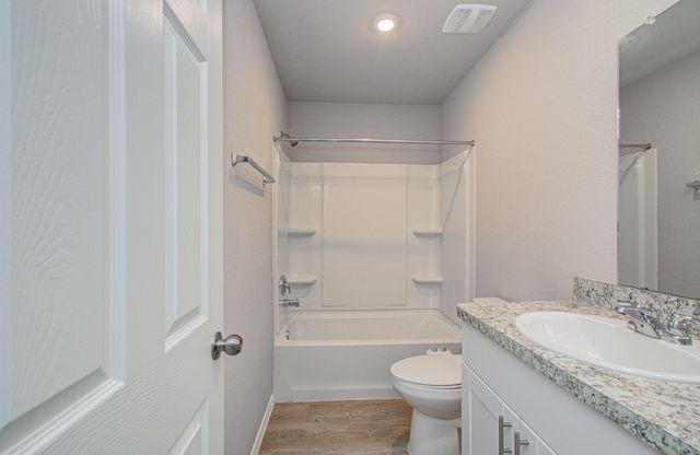 2030 Brixham Bluff Lane, Spring, TX 77373