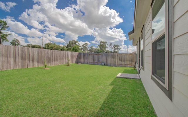 2030 Brixham Bluff Lane, Spring, TX 77373