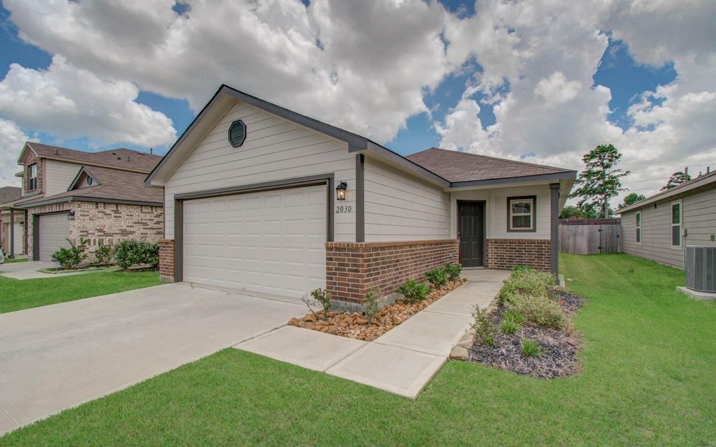 2030 Brixham Bluff Lane, Spring, TX 77373