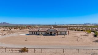 27224 E County 11 1/2 St, Wellton, AZ 85356