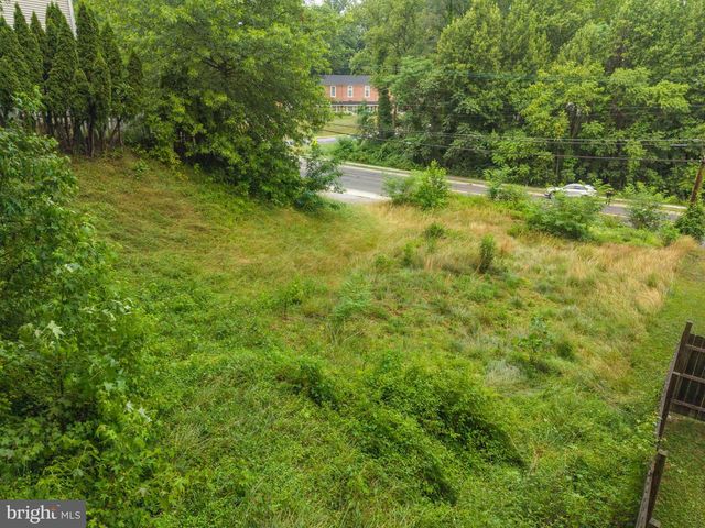 5271 TEMPLE HILL RD, Temple Hills, MD 20748
