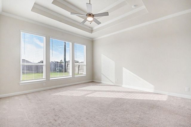 9215 Joe Louis Drive, Mont Belvieu, TX 77523