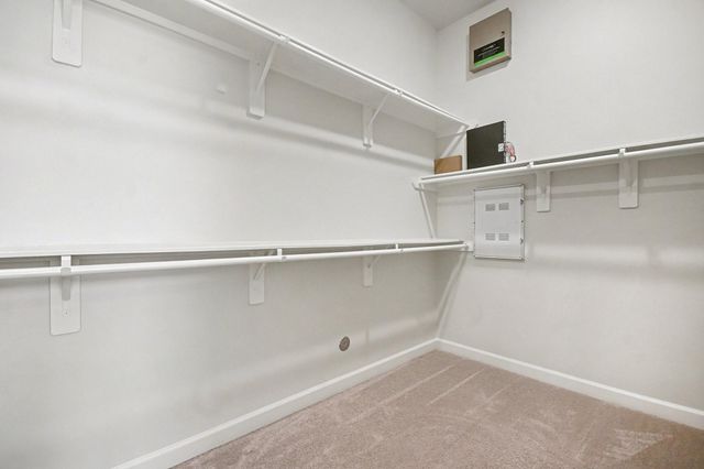 9215 Joe Louis Drive, Mont Belvieu, TX 77523