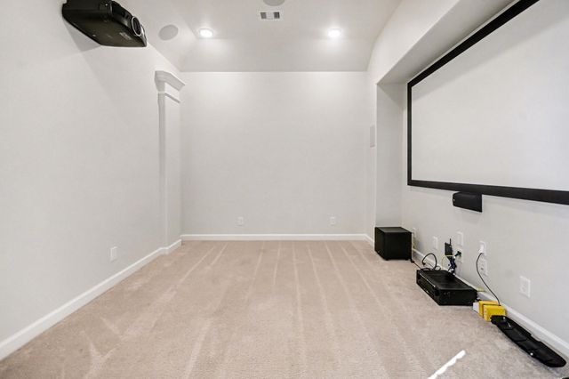 9215 Joe Louis Drive, Mont Belvieu, TX 77523