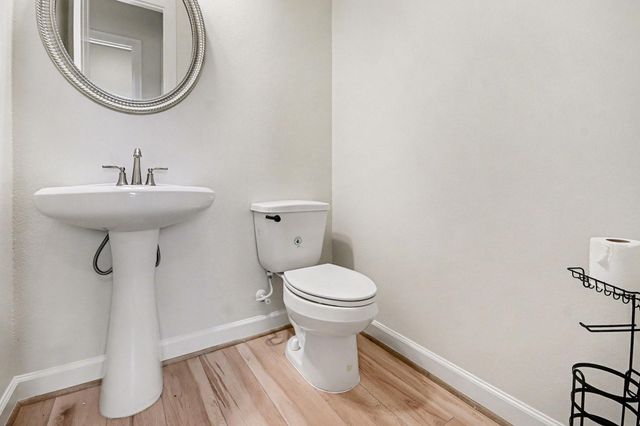 9215 Joe Louis Drive, Mont Belvieu, TX 77523