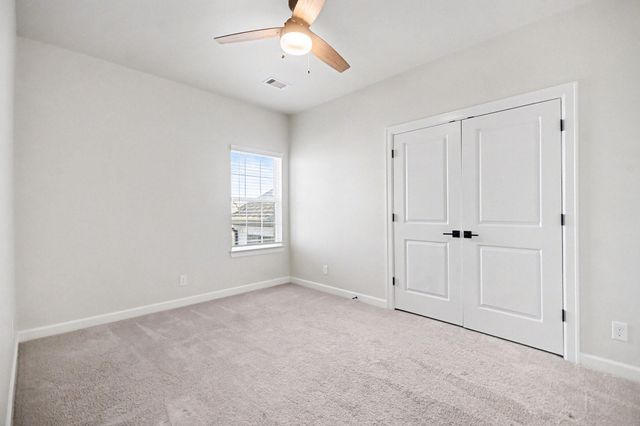 9215 Joe Louis Drive, Mont Belvieu, TX 77523