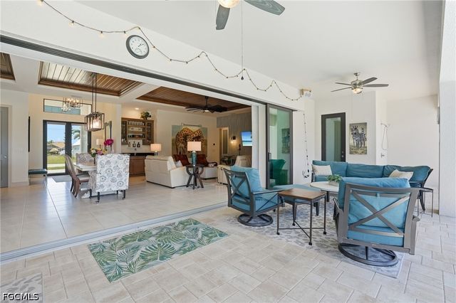 4009 SW 25th PL, Cape Coral, FL 33914