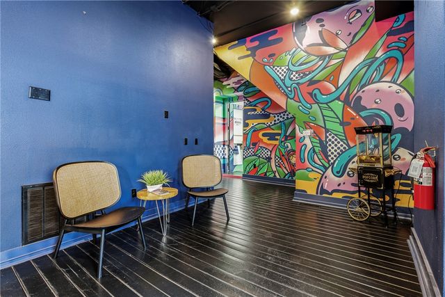 113 N Main Street, Bentonville, AR 72712