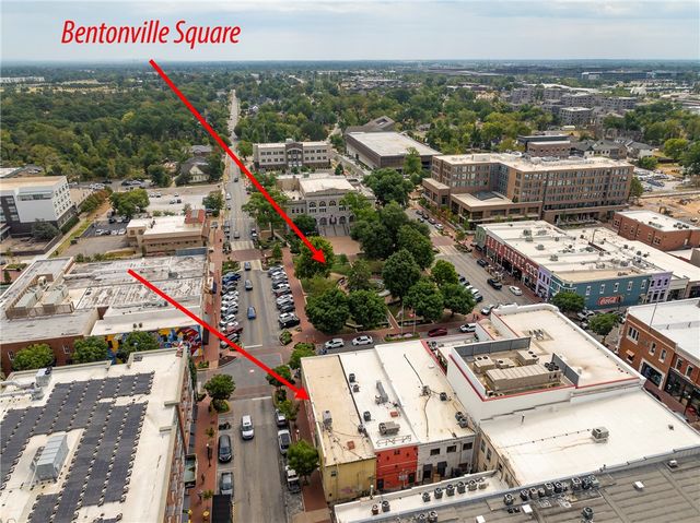 113 N Main Street, Bentonville, AR 72712