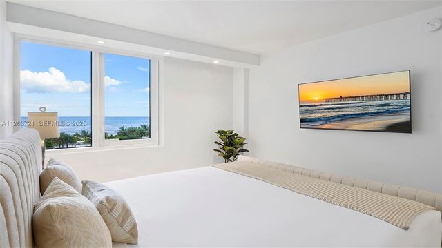 2301 Collins Avenue 641, Miami Beach, FL 33139
