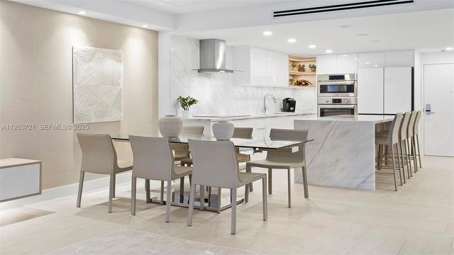 2301 Collins Avenue 641, Miami Beach, FL 33139