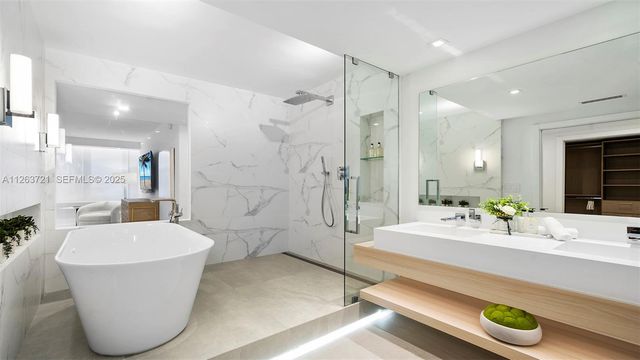 2301 Collins Avenue 641, Miami Beach, FL 33139