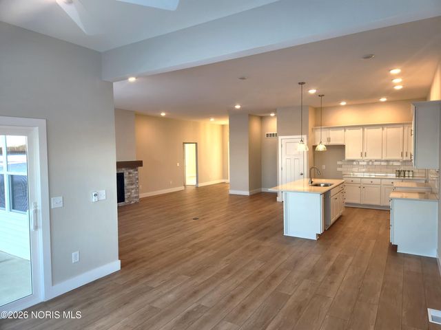 25240 John F. Mccarthy Way, 157, Perrysburg, OH 43551