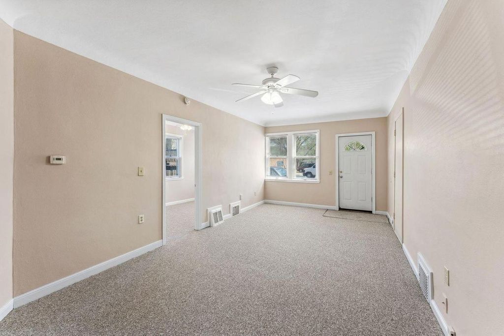 661 Payne Avenue, Saint Paul, MN 55130 — photo 3