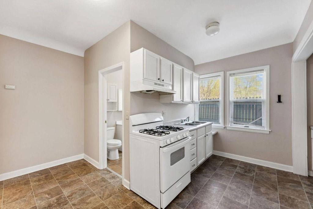 661 Payne Avenue, Saint Paul, MN 55130 — photo 4
