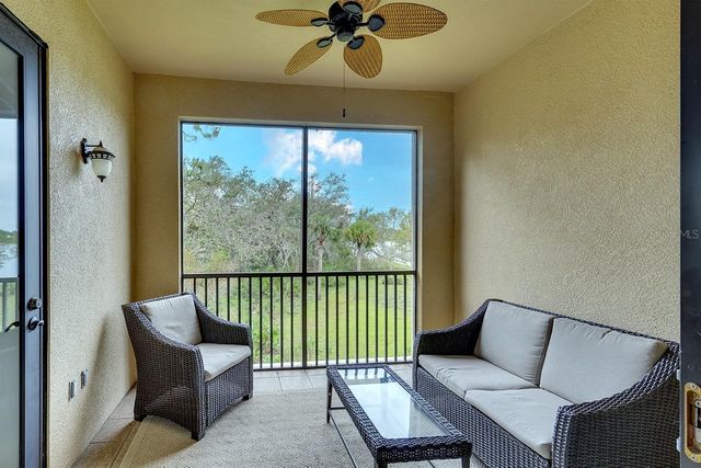 7702 LAKE VISTA COURT 204, Lakewood Ranch, FL 34202