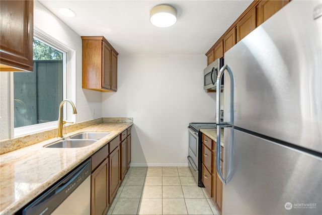 17303 Spanaway Loop Road S #2, Spanaway, WA 98387