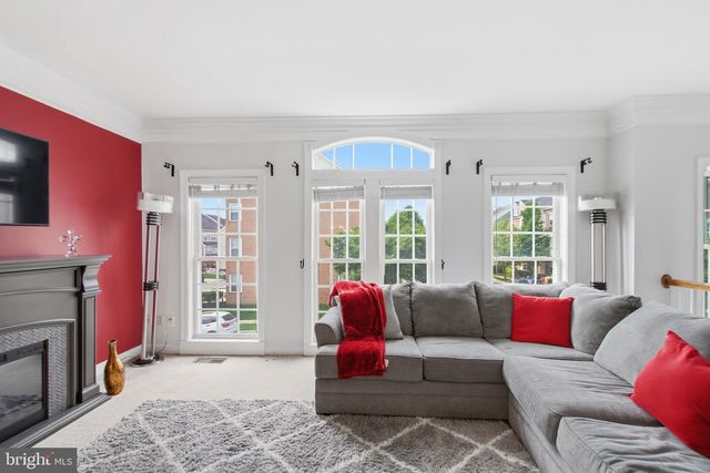 4904 DASHIELL PL, Woodbridge, VA 22192