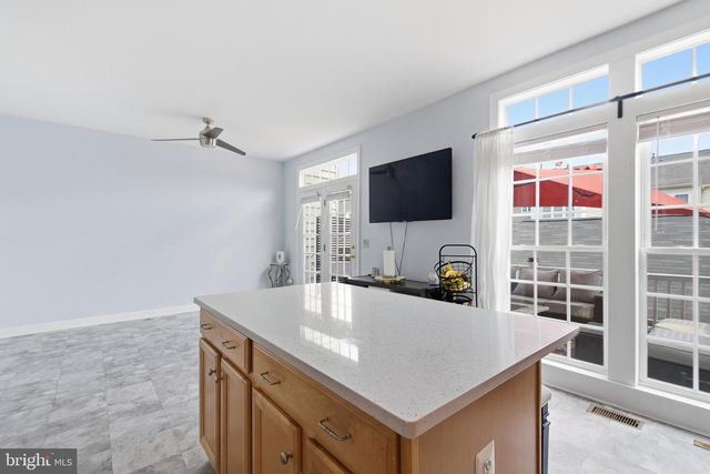 4904 DASHIELL PL, Woodbridge, VA 22192