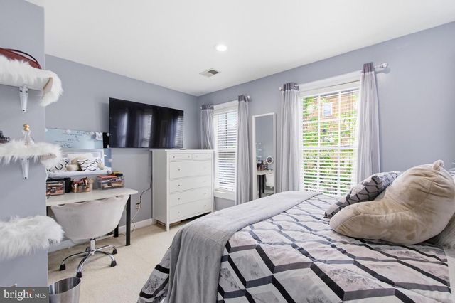 4904 DASHIELL PL, Woodbridge, VA 22192