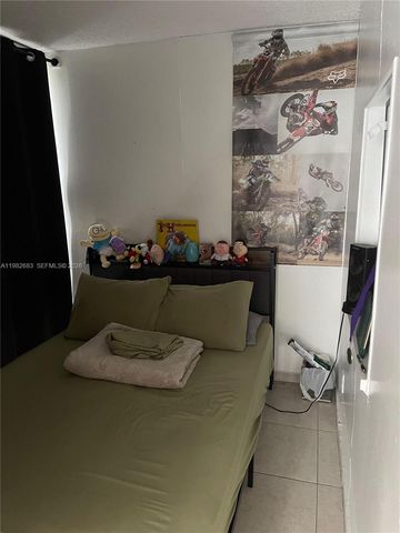 210 172nd St 323, Sunny Isles Beach, FL 33160