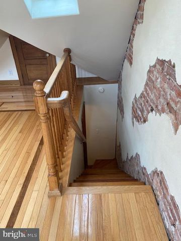 30 THOMAS AVE, Bryn Mawr, PA 19010