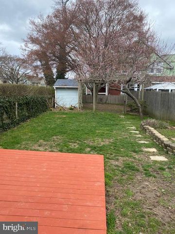 30 THOMAS AVE, Bryn Mawr, PA 19010