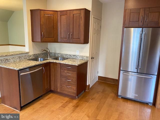 30 THOMAS AVE, Bryn Mawr, PA 19010