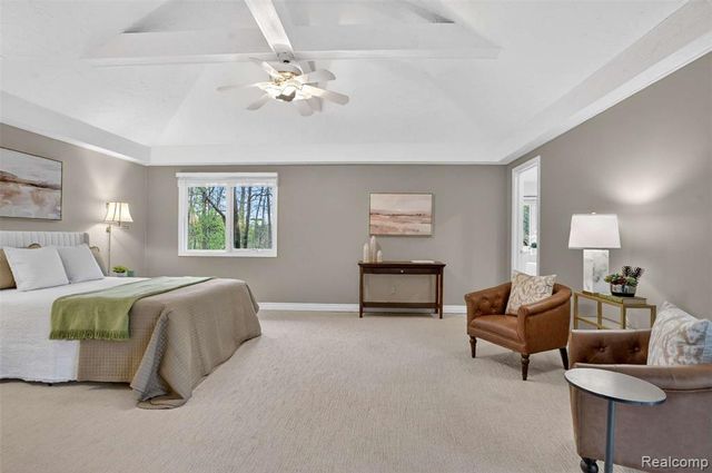 5300 Old Mill Road, Rochester, MI 48306