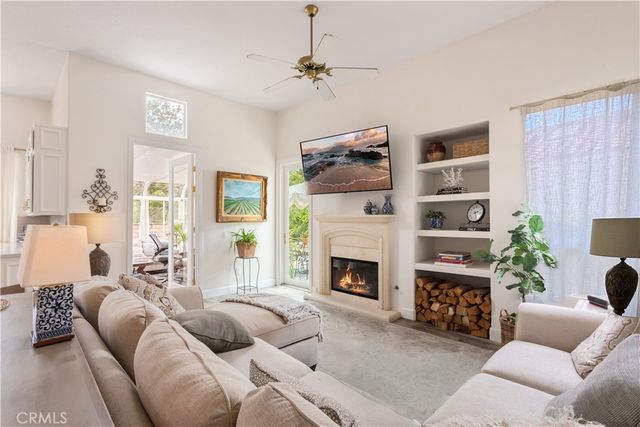 37849 Bear View Circle, Murrieta, CA 92562