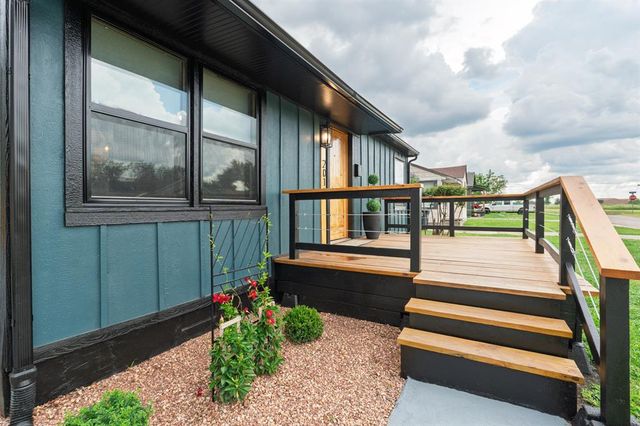 2011 N Dorothy Avenue, Shawnee, OK 74804