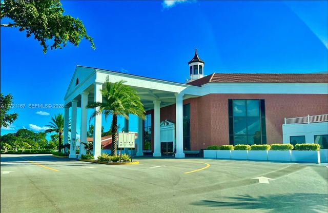 564 Durham T 564 564, Deerfield Beach, FL 33442