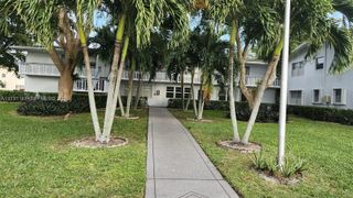 564 Durham T 564 564, Deerfield Beach, FL 33442