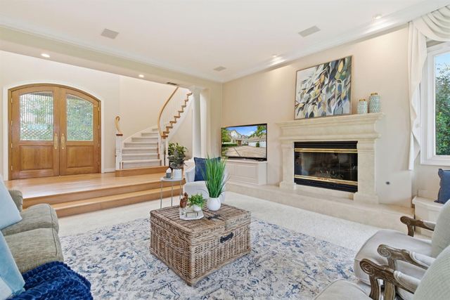 4239 Saint Andrews Dr, Stockton, CA 95219