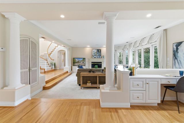 4239 Saint Andrews Dr, Stockton, CA 95219