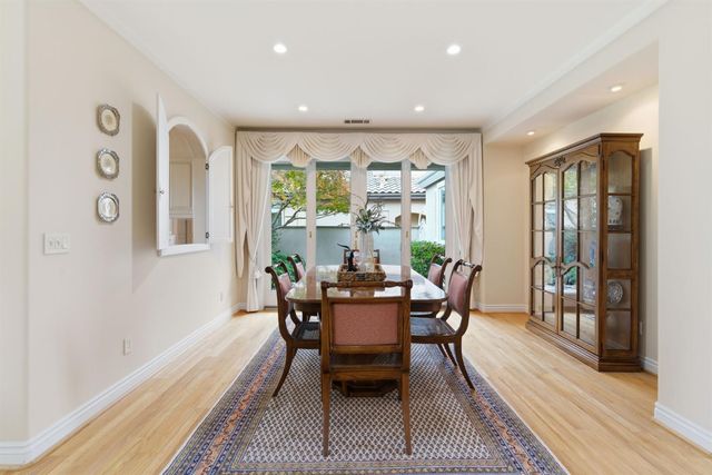 4239 Saint Andrews Dr, Stockton, CA 95219