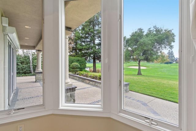 4239 Saint Andrews Dr, Stockton, CA 95219