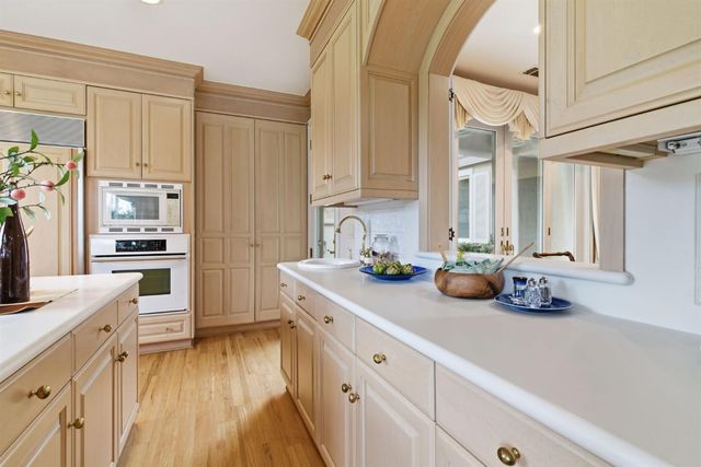 4239 Saint Andrews Dr, Stockton, CA 95219