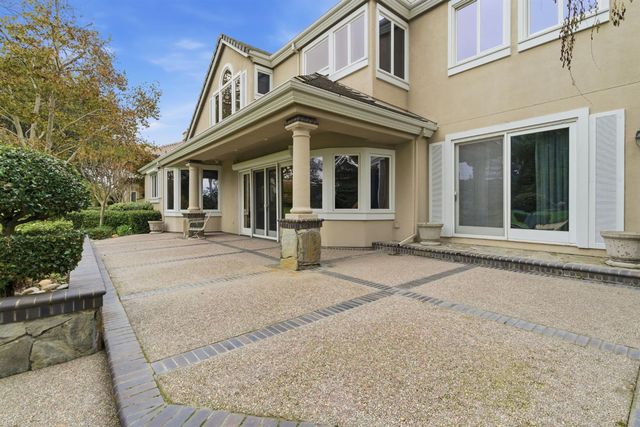 4239 Saint Andrews Dr, Stockton, CA 95219