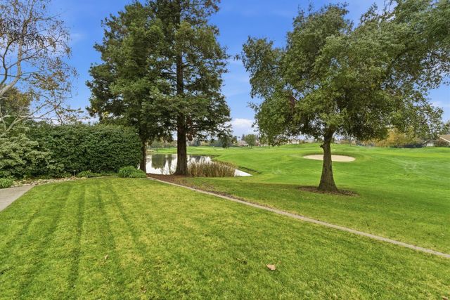 4239 Saint Andrews Dr, Stockton, CA 95219