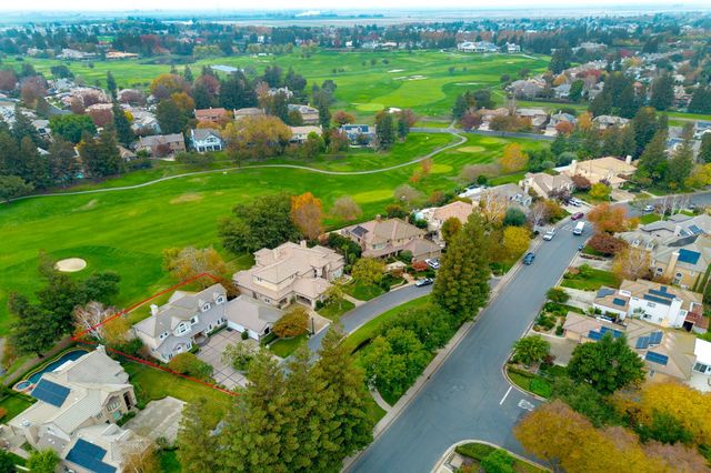 4239 Saint Andrews Dr, Stockton, CA 95219