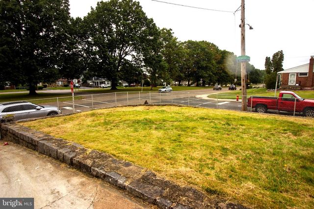 1500 CRESWOOD RD, Philadelphia, PA 19115