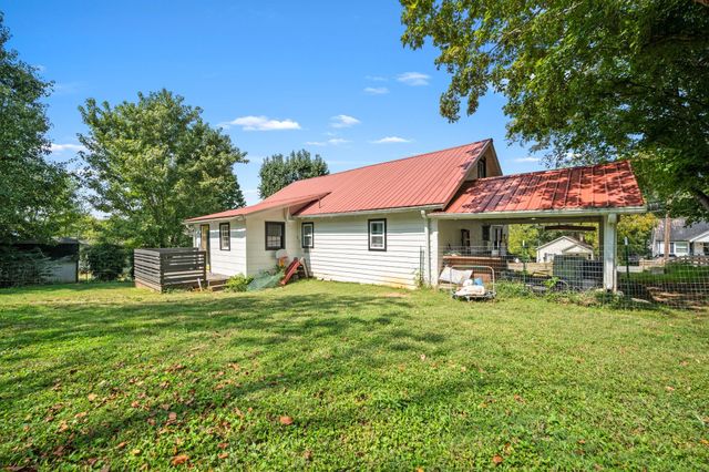 215 Hayes St, Woodbury, TN 37190
